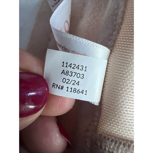 Cacique Lane Bryant 46 C Balconette lightly lined demi bra size 46C Nude - Picture 14 of 15